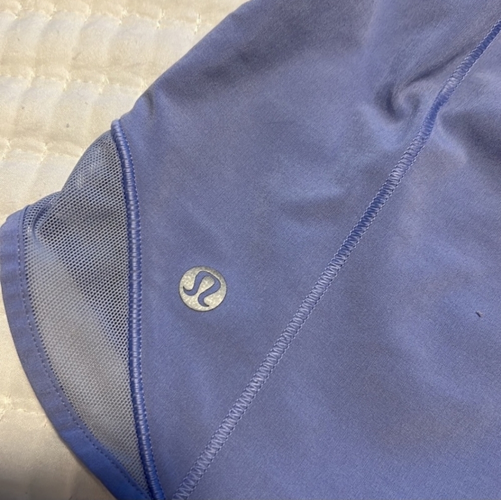 Lululemon - Picture 2 of 3